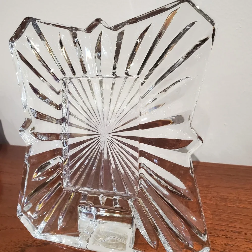 Mikasa dimensions display made